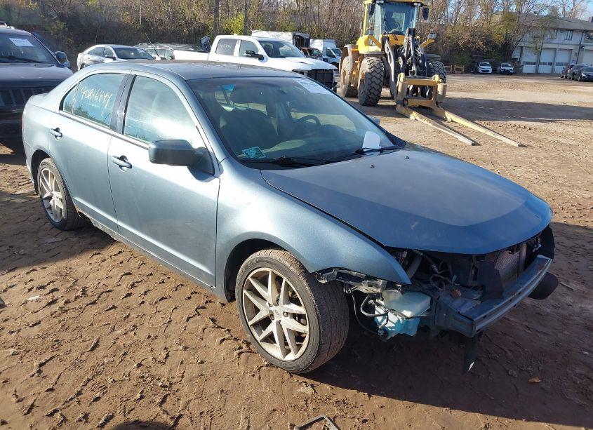 2012 Ford Fusion SE (VIN 3FAHP0HA6CR171700) main photo