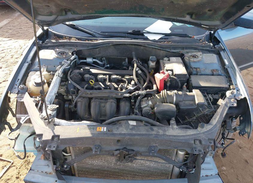 Photo 10 of 2012 Ford Fusion SE (VIN 3FAHP0HA6CR171700)