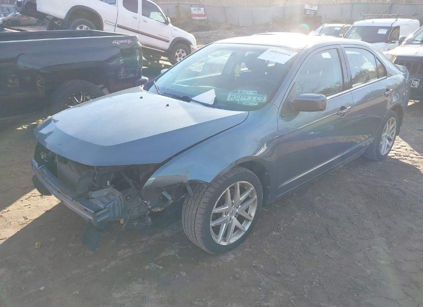 Photo 2 of 2012 Ford Fusion SE (VIN 3FAHP0HA6CR171700)