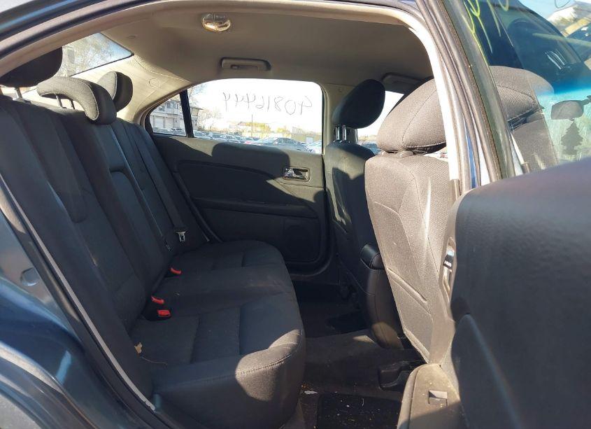 Photo 8 of 2012 Ford Fusion SE (VIN 3FAHP0HA6CR171700)