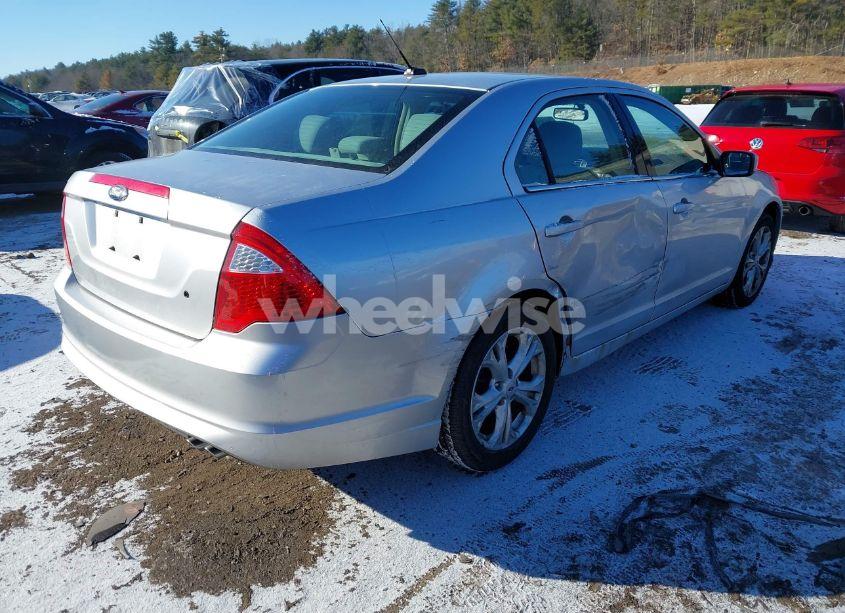 Photo 4 of 2012 Ford Fusion (VIN 3FAHP0HA6CR178968)