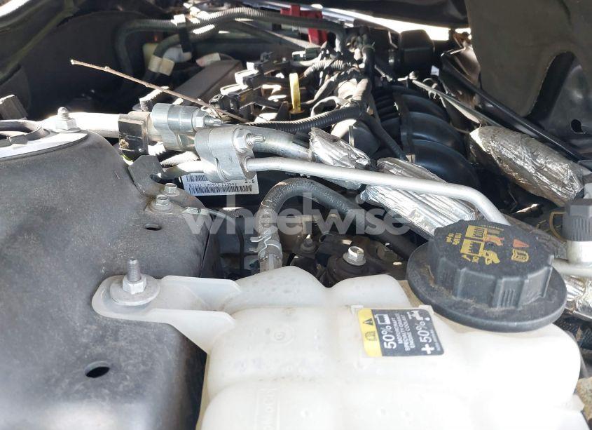 Photo 10 of 2012 Ford Fusion SE (VIN 3FAHP0HA6CR179974)