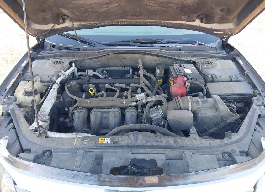 Photo 10 of 2012 Ford Fusion SE (VIN 3FAHP0HA6CR195186)