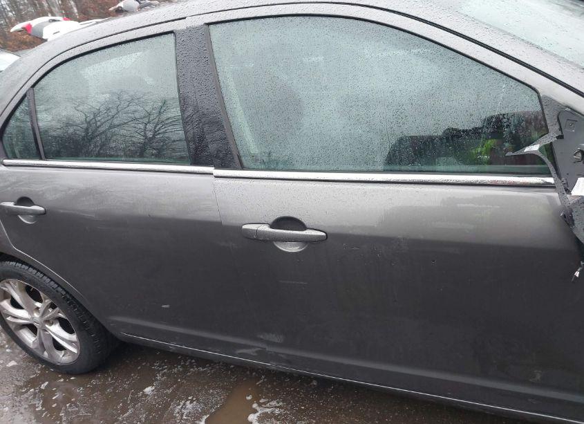 Photo 13 of 2012 Ford Fusion SE (VIN 3FAHP0HA6CR201360)