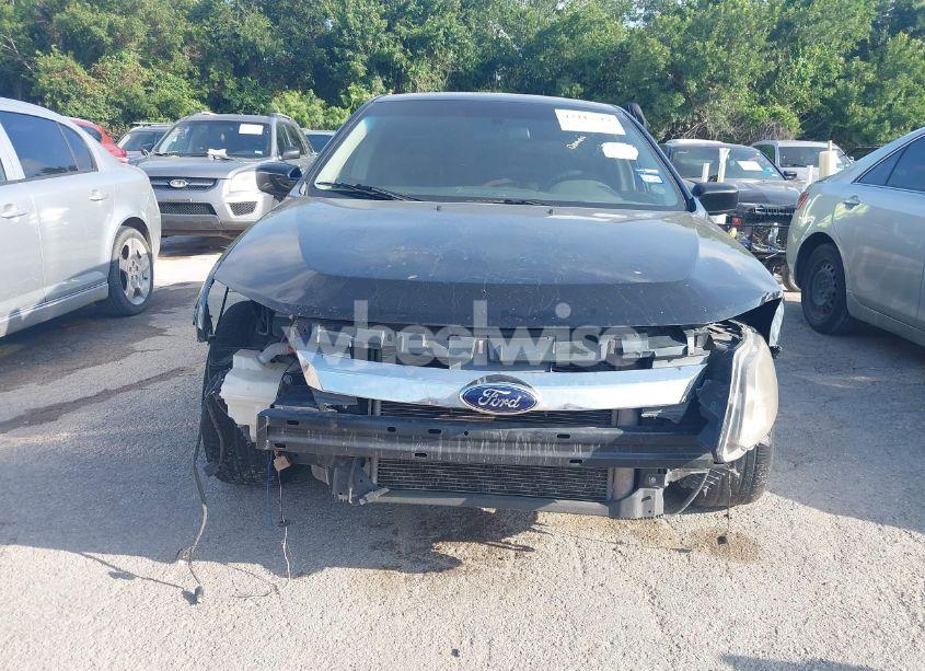 Photo 6 of 2012 Ford Fusion SE (VIN 3FAHP0HA6CR254513)