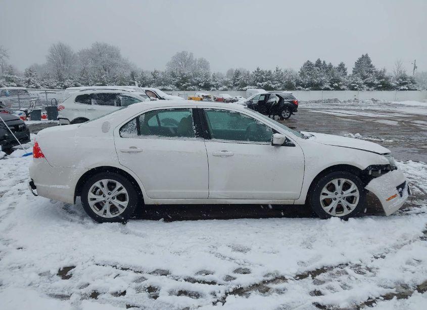 Photo 13 of 2012 Ford Fusion SE (VIN 3FAHP0HA6CR282277)