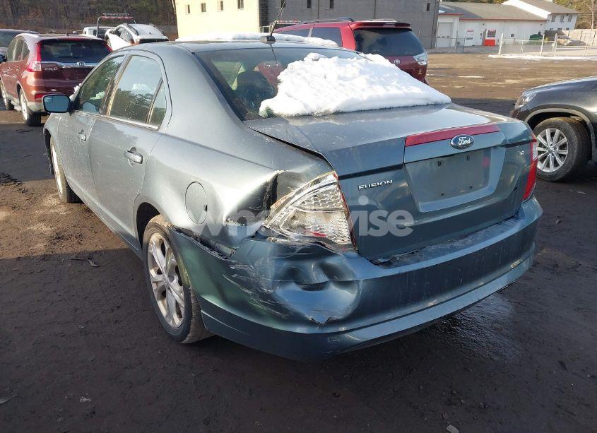 Photo 3 of 2012 Ford Fusion SE (VIN 3FAHP0HA6CR317562)