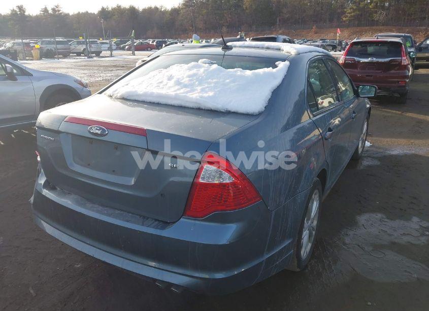 Photo 4 of 2012 Ford Fusion SE (VIN 3FAHP0HA6CR317562)