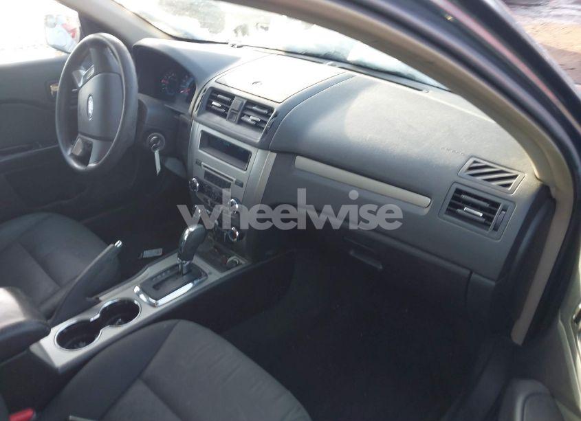 Photo 5 of 2012 Ford Fusion SE (VIN 3FAHP0HA6CR317562)