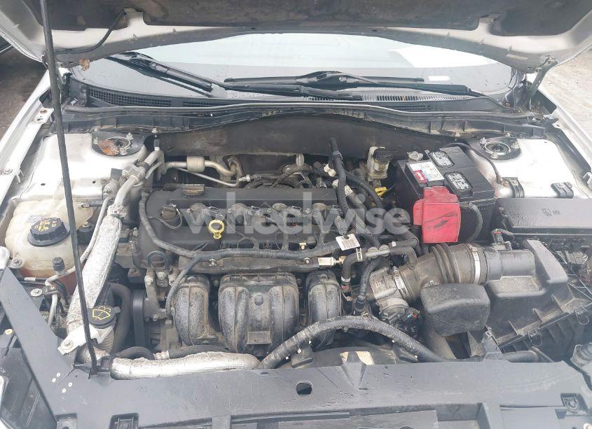 Photo 10 of 2012 Ford Fusion SE (VIN 3FAHP0HA6CR341828)