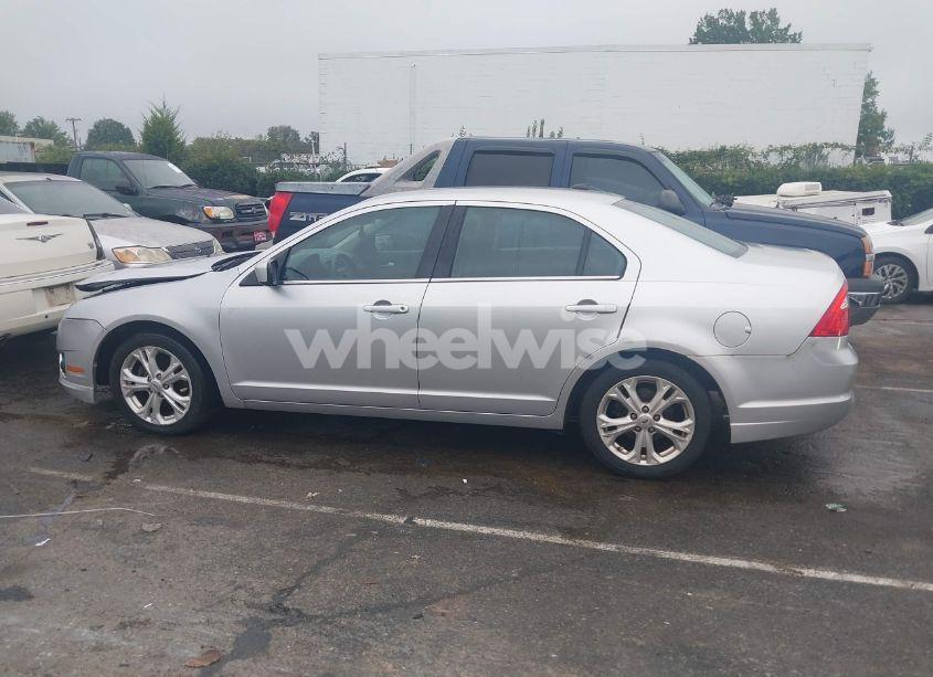 Photo 14 of 2012 Ford Fusion SE (VIN 3FAHP0HA6CR341828)