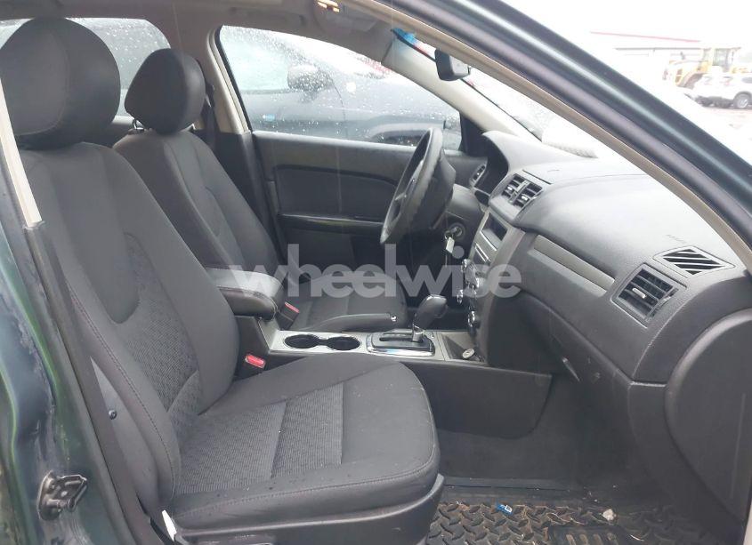 Photo 5 of 2012 Ford Fusion SE (VIN 3FAHP0HA6CR360573)