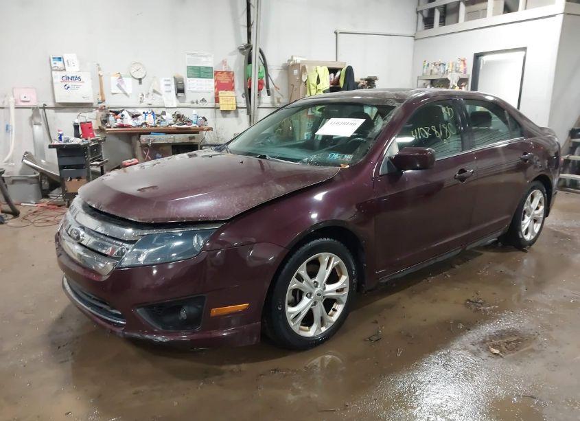 Photo 2 of 2012 Ford Fusion SE (VIN 3FAHP0HA6CR361643)