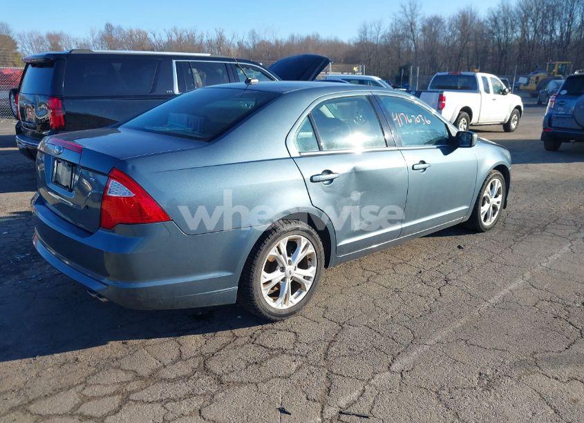 Photo 4 of 2012 Ford Fusion SE (VIN 3FAHP0HA6CR404216)