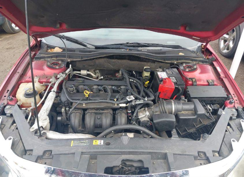 Photo 10 of 2012 Ford Fusion SE (VIN 3FAHP0HA6CR420447)