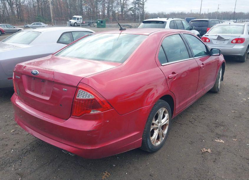 Photo 4 of 2012 Ford Fusion SE (VIN 3FAHP0HA6CR420447)
