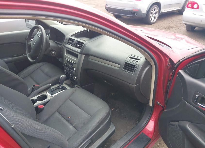 Photo 5 of 2012 Ford Fusion SE (VIN 3FAHP0HA6CR420447)