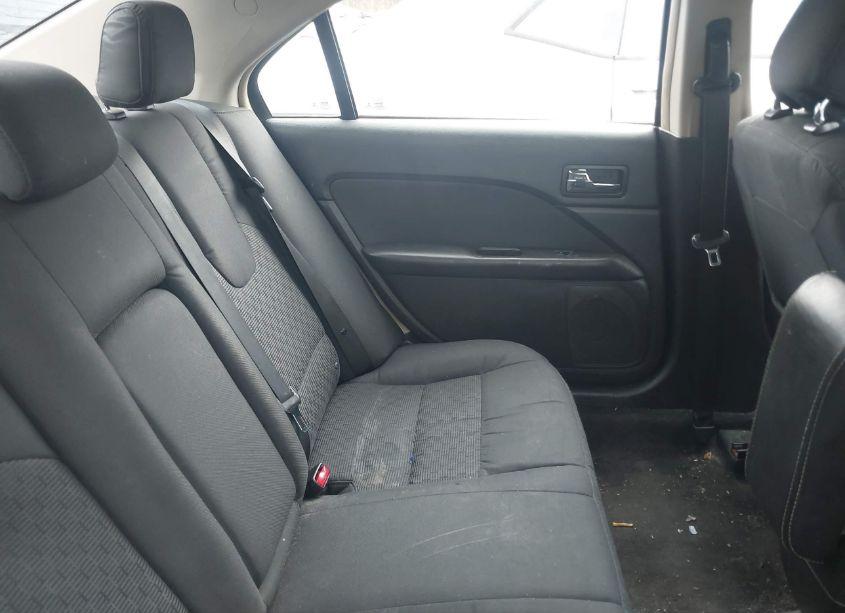 Photo 8 of 2012 Ford Fusion SE (VIN 3FAHP0HA6CR420447)
