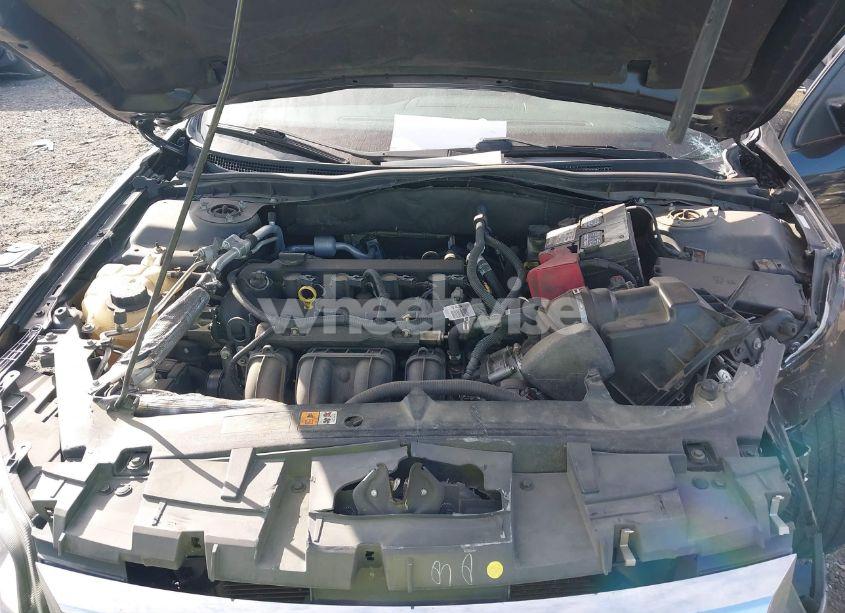 Photo 10 of 2012 Ford Fusion SE (VIN 3FAHP0HA6CR429519)