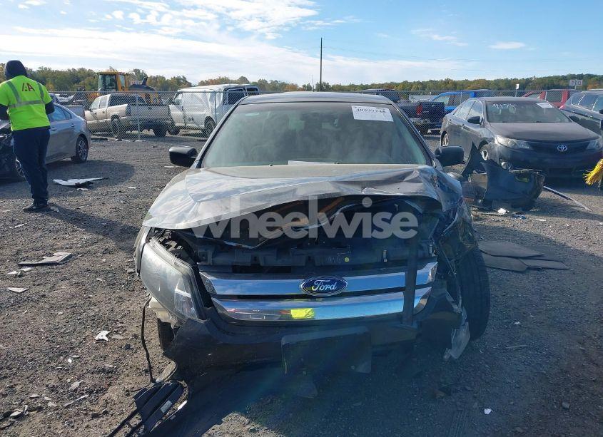 Photo 13 of 2012 Ford Fusion SE (VIN 3FAHP0HA6CR429519)