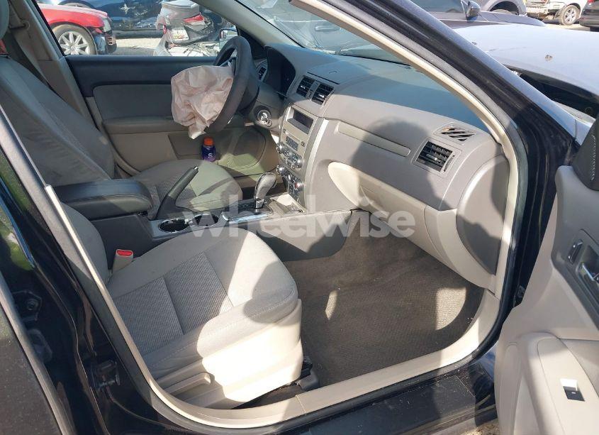 Photo 5 of 2012 Ford Fusion SE (VIN 3FAHP0HA6CR429519)