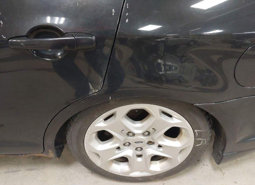 Photo 6 of 2010 Ford Fusion SE (VIN 3FAHP0HA7AR128397)