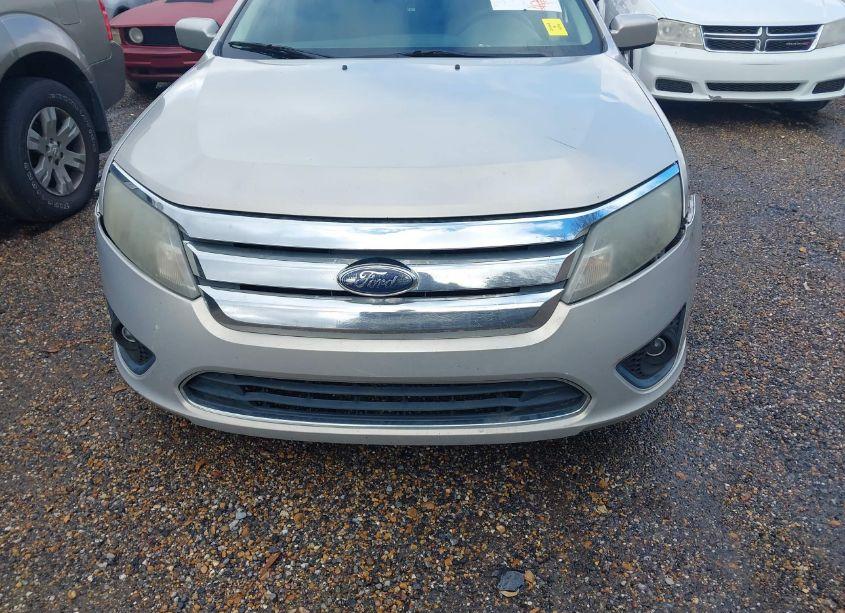 Photo 6 of 2010 Ford Fusion SE (VIN 3FAHP0HA7AR168494)
