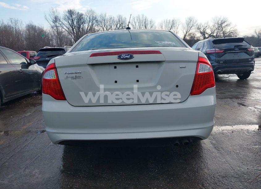 Photo 16 of 2010 Ford Fusion SE (VIN 3FAHP0HA7AR199678)