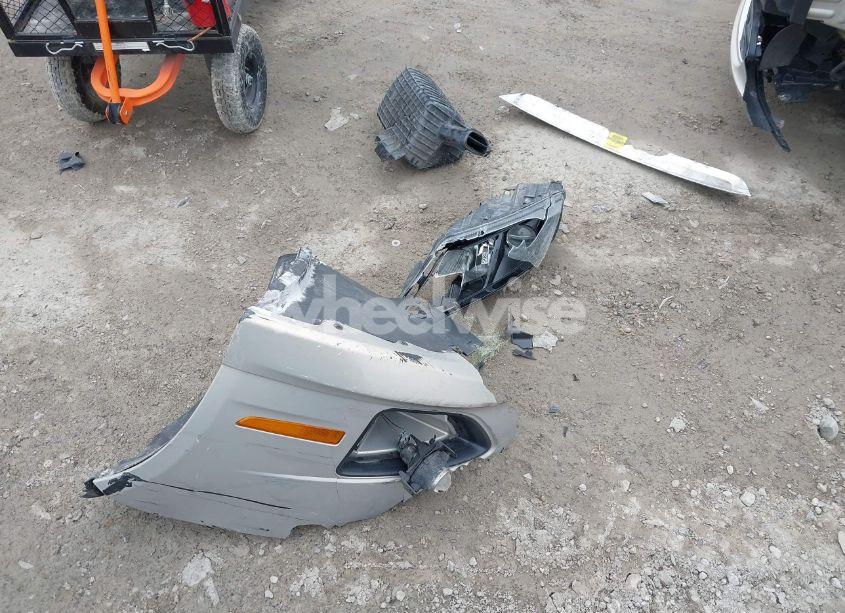 Photo 12 of 2010 Ford Fusion SE (VIN 3FAHP0HA7AR232890)