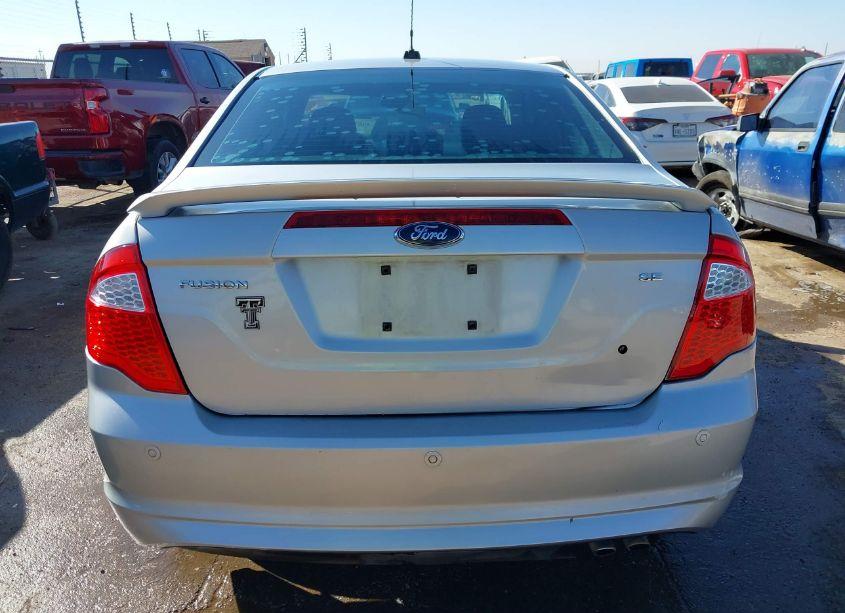 Photo 16 of 2010 Ford Fusion SE (VIN 3FAHP0HA7AR249222)