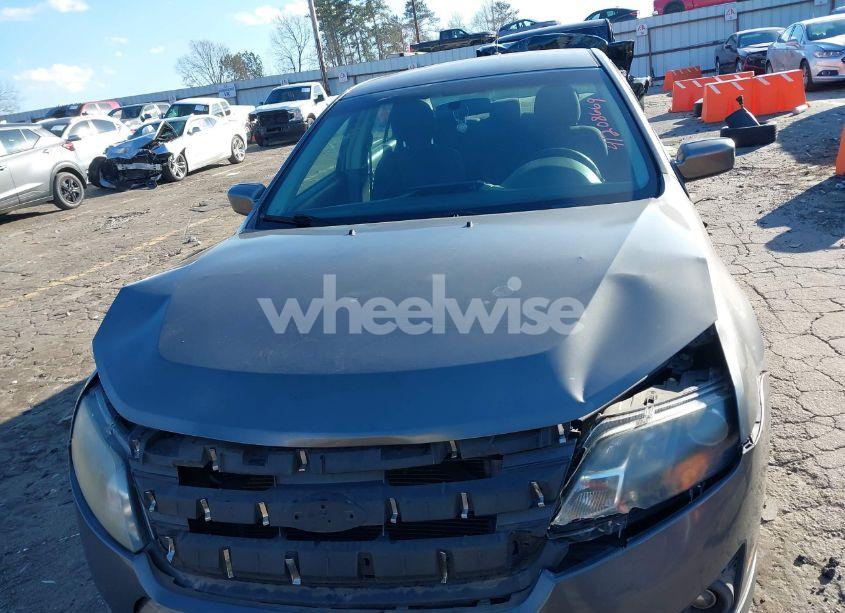 Photo 12 of 2010 Ford Fusion SE (VIN 3FAHP0HA7AR258048)