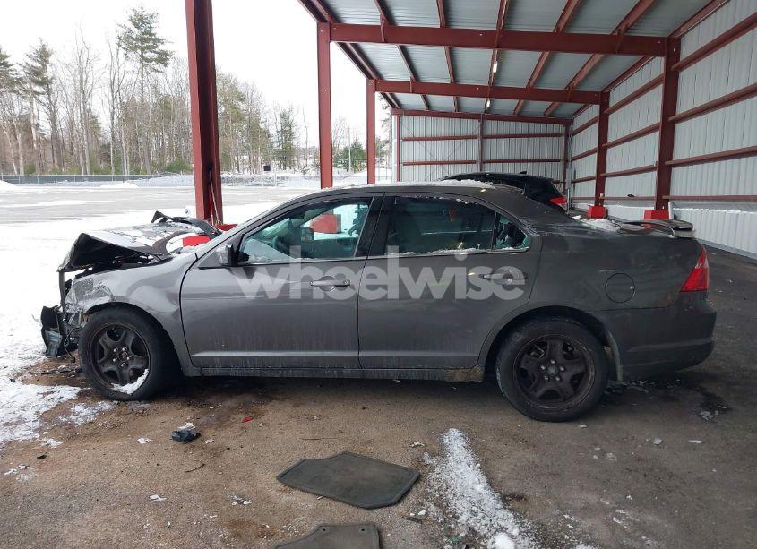 Photo 14 of 2010 Ford Fusion SE (VIN 3FAHP0HA7AR334044)