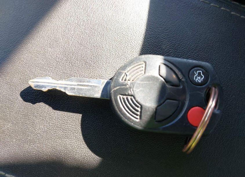 Photo 11 of 2010 Ford Fusion SE (VIN 3FAHP0HA7AR338823)