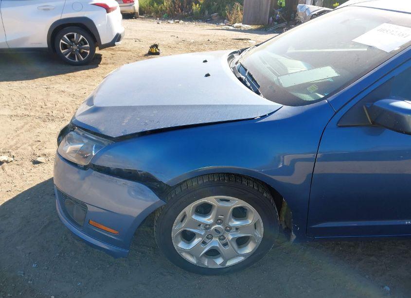 Photo 6 of 2010 Ford Fusion SE (VIN 3FAHP0HA7AR338823)