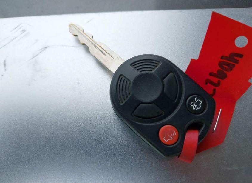 Photo 11 of 2010 Ford Fusion SE (VIN 3FAHP0HA7AR418719)