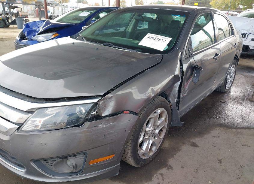 Photo 6 of 2010 Ford Fusion SE (VIN 3FAHP0HA7AR418719)