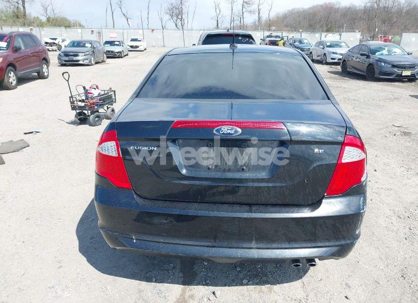 Photo 15 of 2010 Ford Fusion SE (VIN 3FAHP0HA7AR420261)