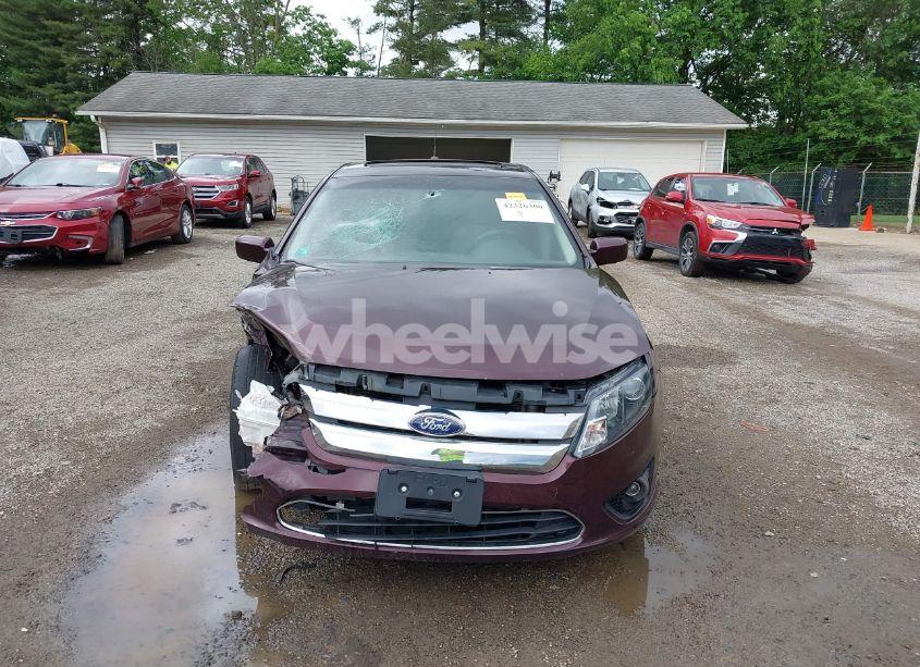 Photo 13 of 2011 Ford Fusion SE (VIN 3FAHP0HA7BR106773)