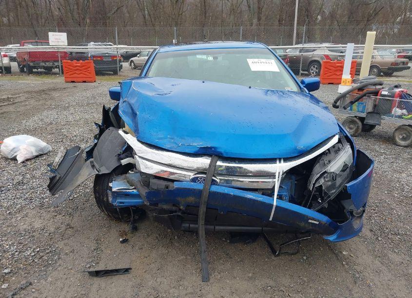 Photo 12 of 2011 Ford Fusion SE (VIN 3FAHP0HA7BR125050)