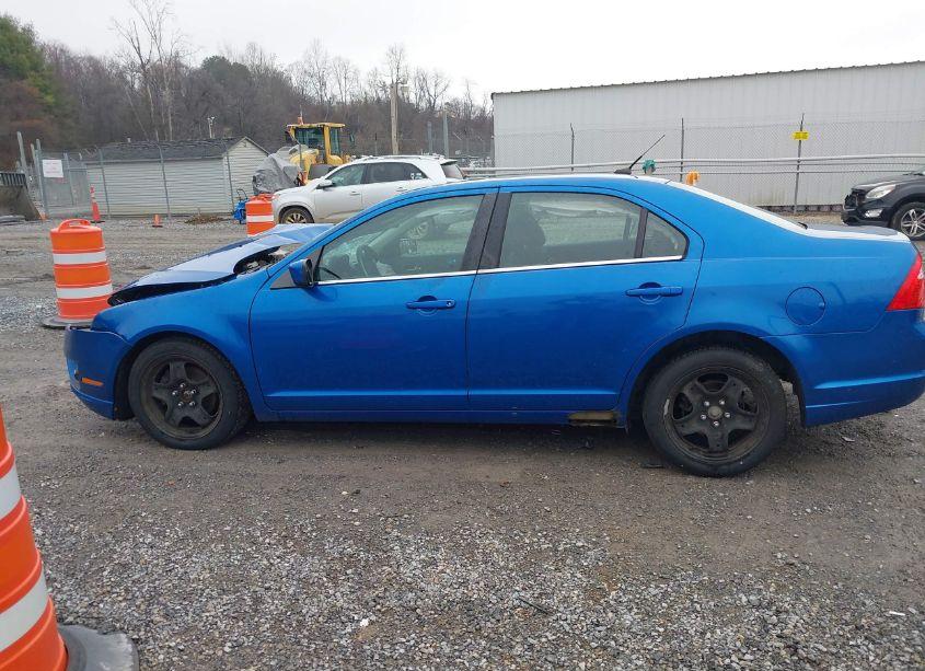 Photo 14 of 2011 Ford Fusion SE (VIN 3FAHP0HA7BR125050)