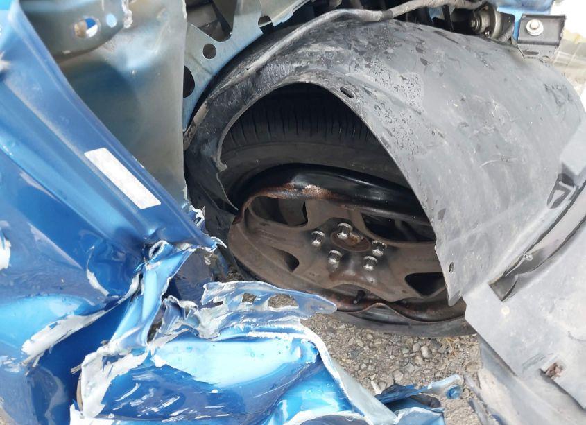 Photo 19 of 2011 Ford Fusion SE (VIN 3FAHP0HA7BR125050)