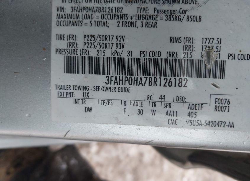 Photo 9 of 2011 Ford Fusion SE (VIN 3FAHP0HA7BR126182)