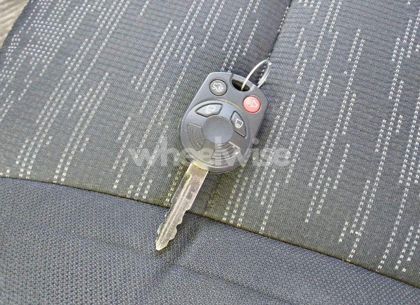 Photo 11 of 2011 Ford Fusion SE (VIN 3FAHP0HA7BR146738)