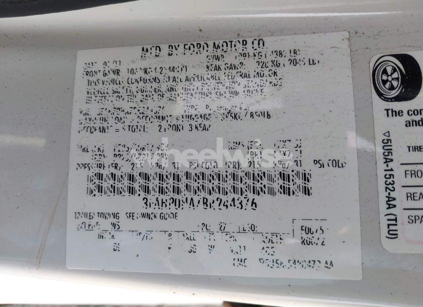 Photo 9 of 2011 Ford Fusion SE (VIN 3FAHP0HA7BR244376)