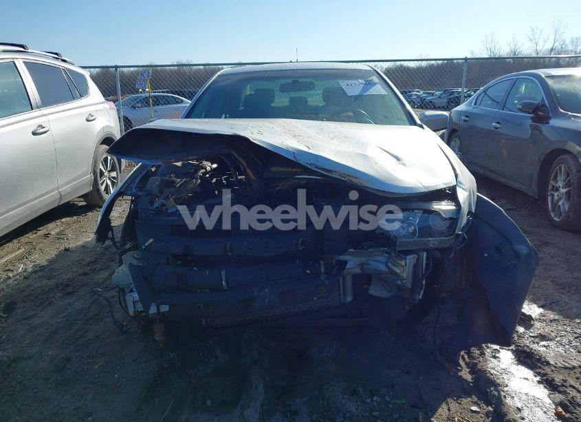 Photo 13 of 2011 Ford Fusion SE (VIN 3FAHP0HA7BR257192)