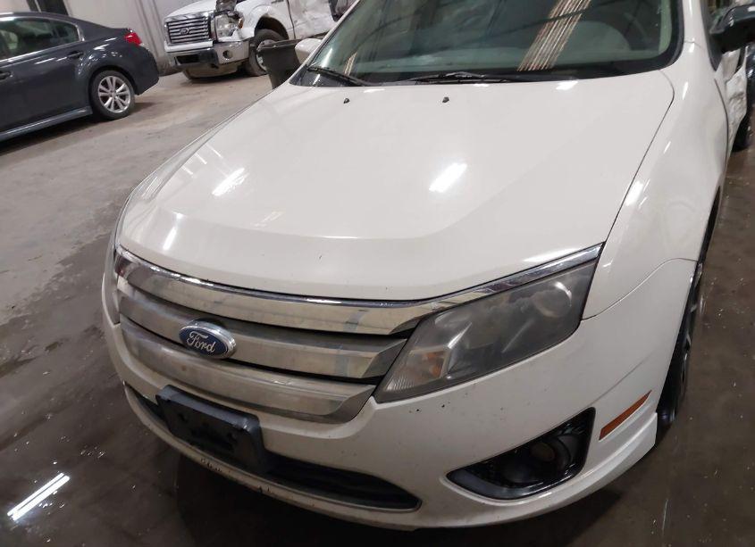 Photo 12 of 2011 Ford Fusion SE (VIN 3FAHP0HA7BR268578)
