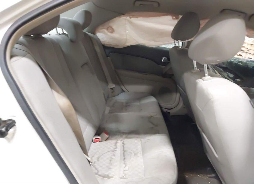 Photo 8 of 2011 Ford Fusion SE (VIN 3FAHP0HA7BR268578)