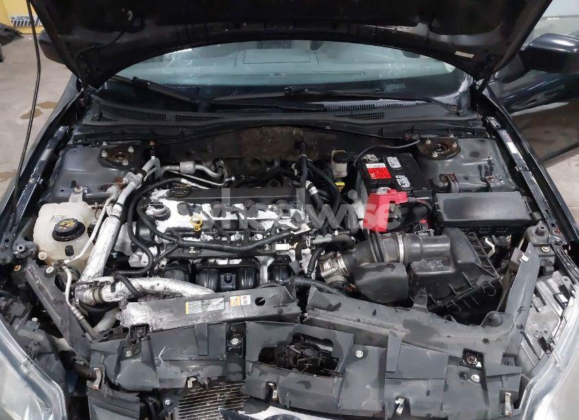 Photo 10 of 2011 Ford Fusion SE (VIN 3FAHP0HA7BR269164)