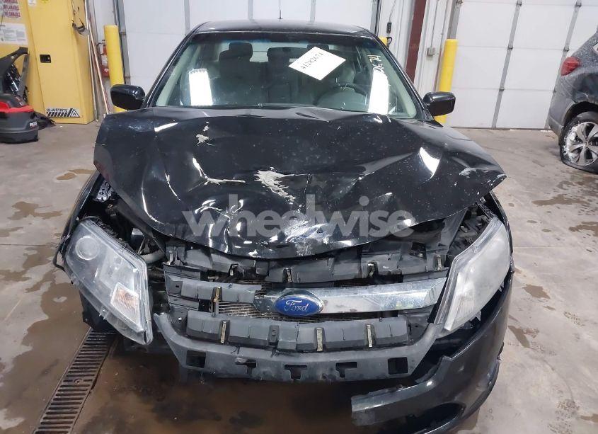 Photo 12 of 2011 Ford Fusion SE (VIN 3FAHP0HA7BR269164)