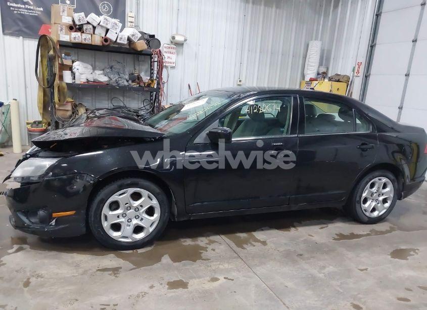 Photo 14 of 2011 Ford Fusion SE (VIN 3FAHP0HA7BR269164)